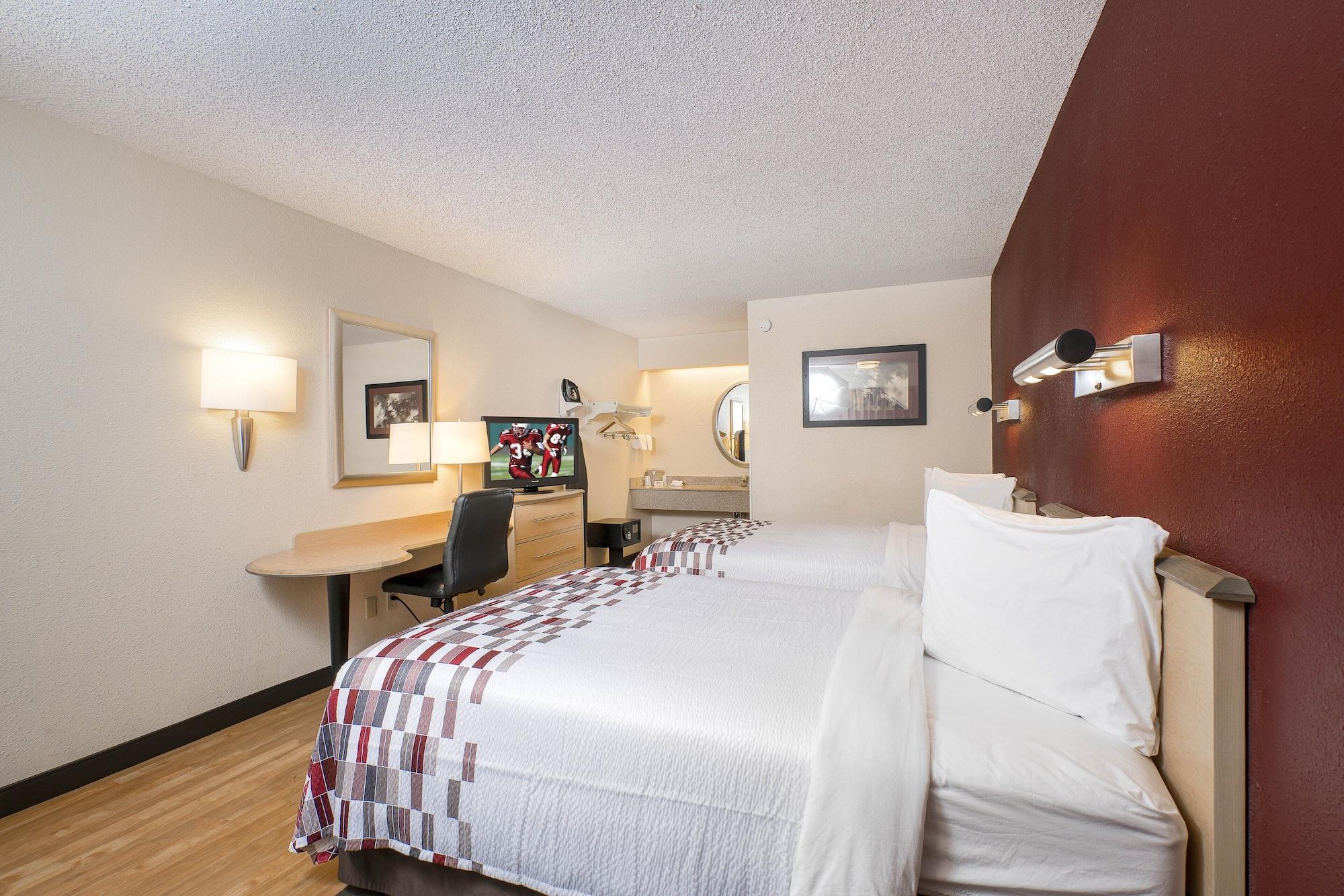 Red Roof Inn Louisville Fair And Expo Dış mekan fotoğraf