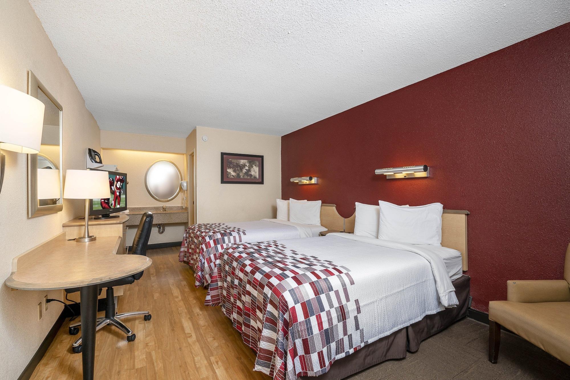 Red Roof Inn Louisville Fair And Expo Dış mekan fotoğraf