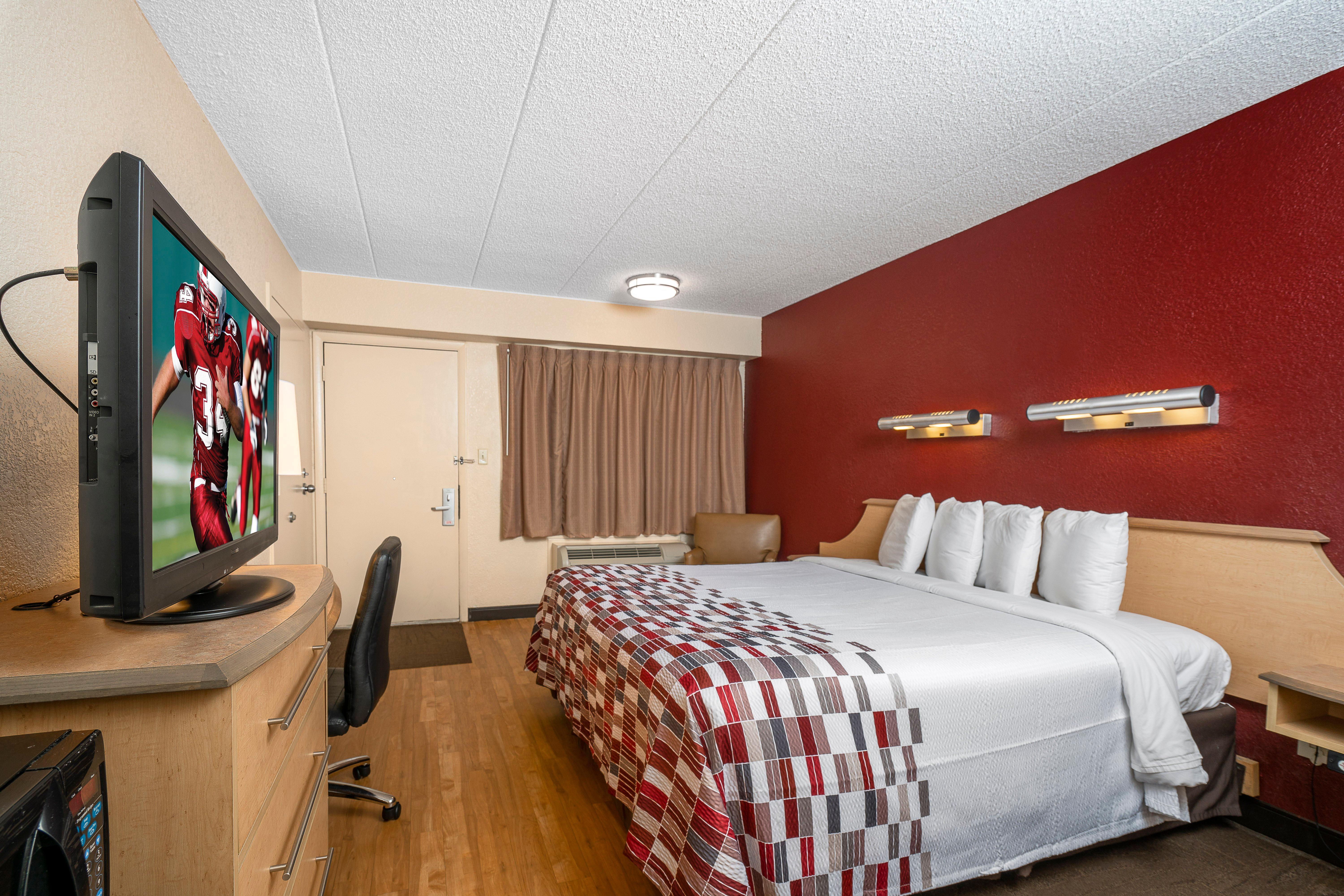 Red Roof Inn Louisville Fair And Expo Dış mekan fotoğraf
